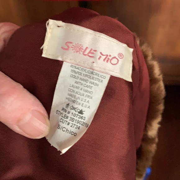 Sole Mio Sable and Cobalt Faux Fur Collar - Picture 3 of 4